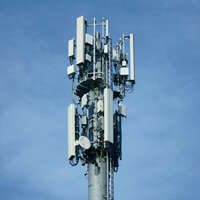 Une antenne réseau mobile